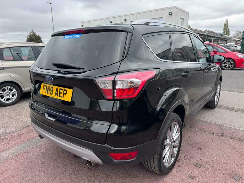 Ford Kuga 1.5T Ecoboost Titanium Edition FN19AEP Black #3