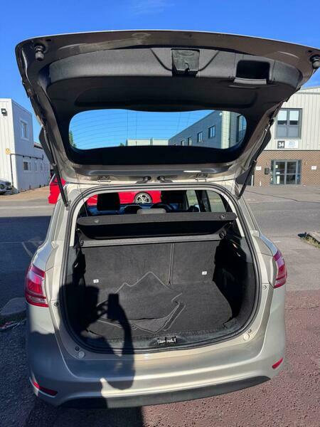 Ford B-Max 1.6 Zetec Powershift Euro WG13VWM Silver #5