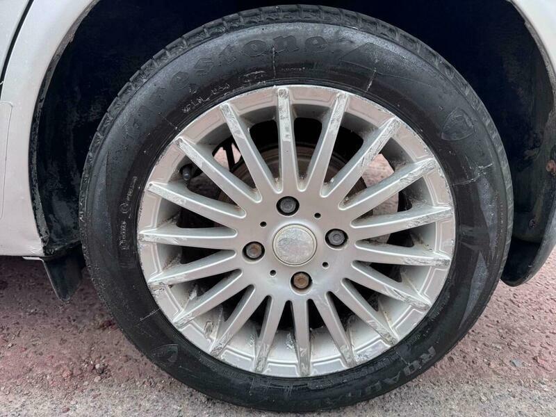 Hyundai Matrix 1.8 Cdx Euro 4 Black #33