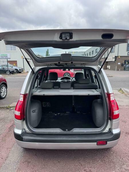 Hyundai Matrix 1.8 Cdx Euro 4 Black #5