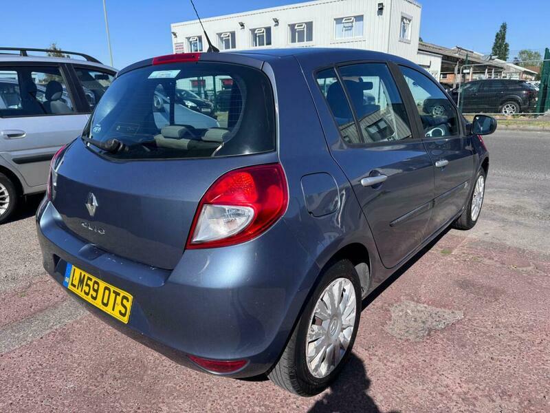 Renault Clio 1.6 Vvt Expression Blue #3
