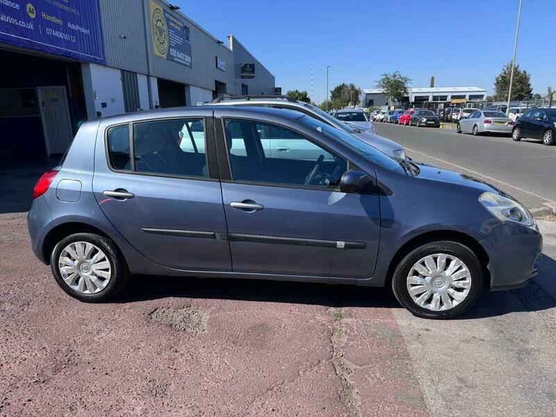 Renault Clio 1.6 Vvt Expression Blue #2