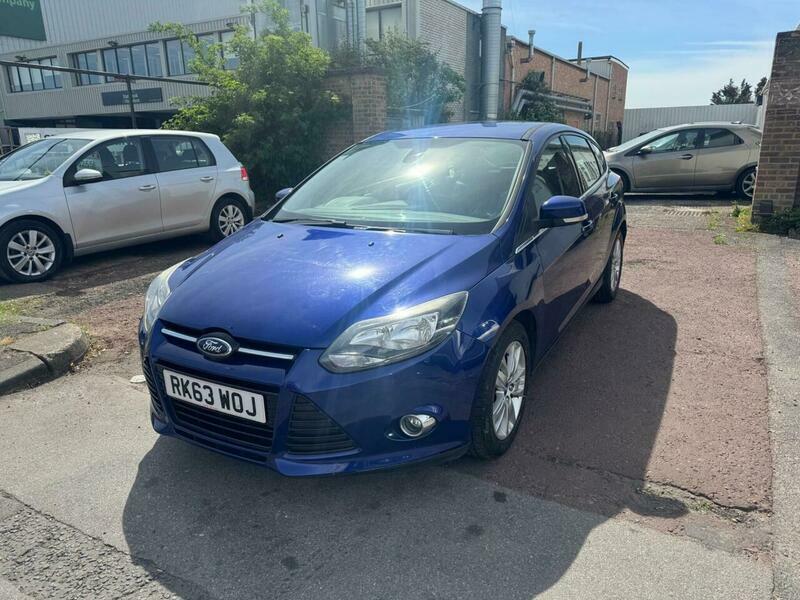 Ford Focus 1.0T Ecoboost Titanium Navigator RK63WOJ Blue #3