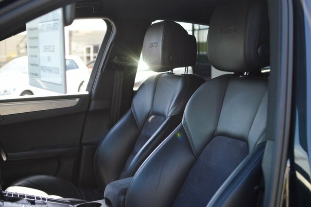 Porsche Macan V6 Gts Suv CA20AWX Grey #5