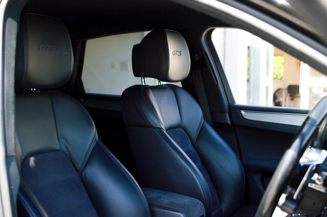 Porsche Macan V6 Gts Suv Grey
