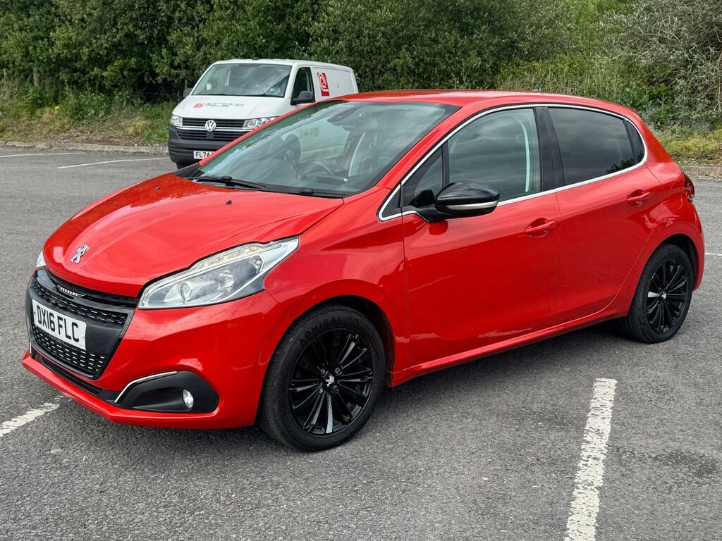 Peugeot 208 Allure Orange #4
