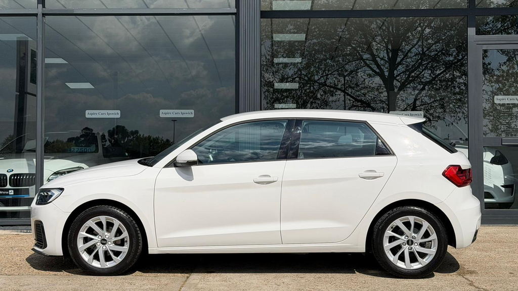 Audi A1 1.0 Tfsi 25 Sport Sportback Euro 6 Ss RE73XON  #5