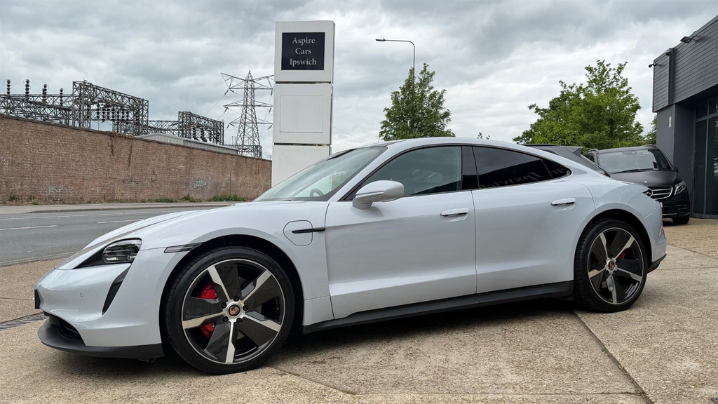 Porsche Taycan Performance Plus 93.4Kwh 4S 4Wd VK70YPL Grey #4