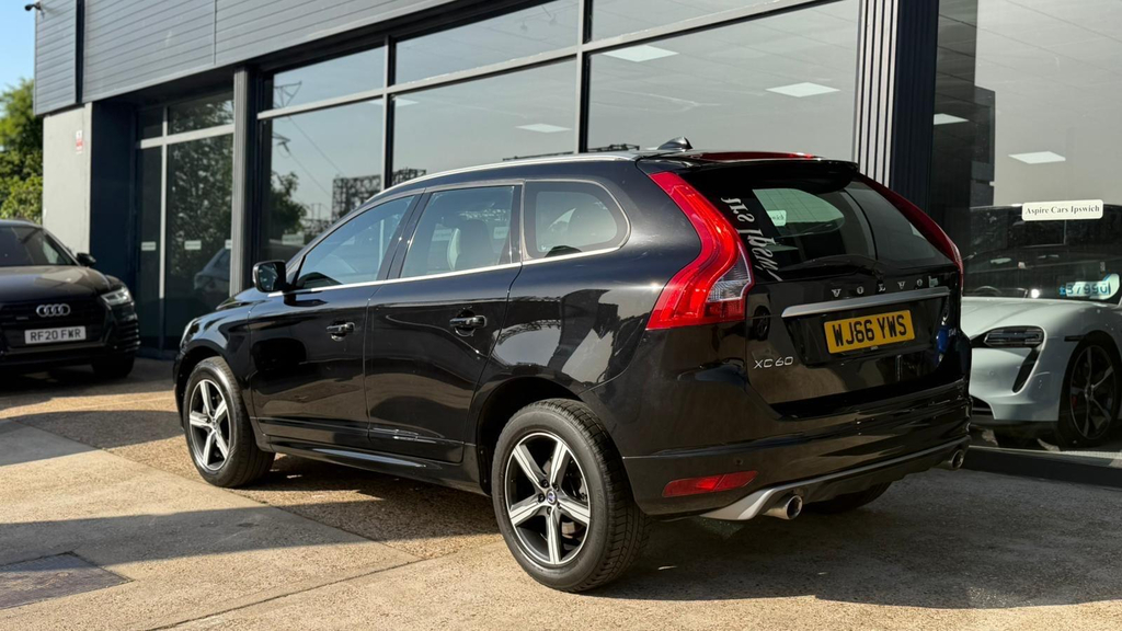 Volvo XC60 2.0 D4 R-design Lux Nav Euro 6 Ss WJ66YWS #2