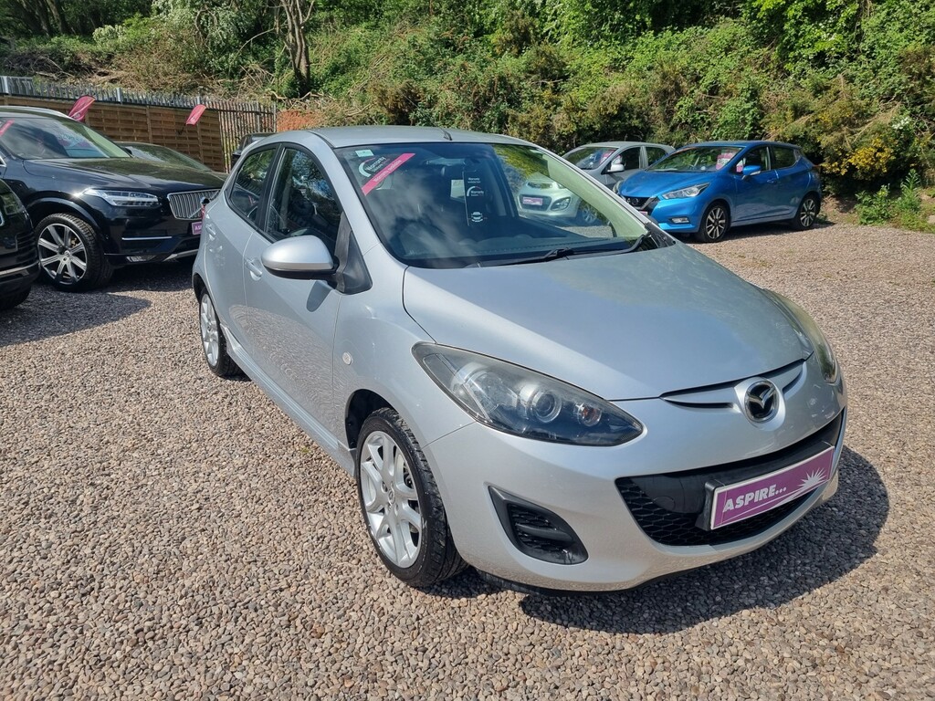 Mazda 2 Hatchback 1.3 Tamura 2011 Silver