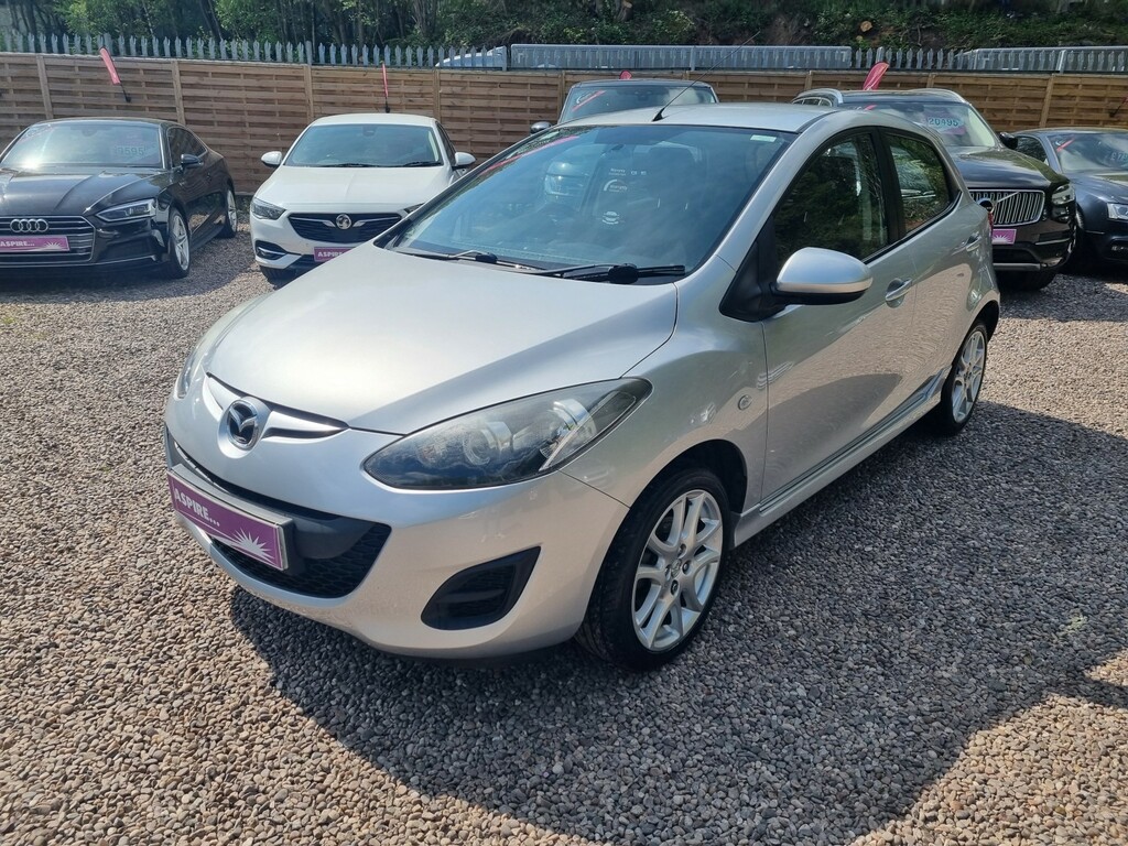 Mazda 2 Hatchback 1.3 Tamura 2011 Silver #3