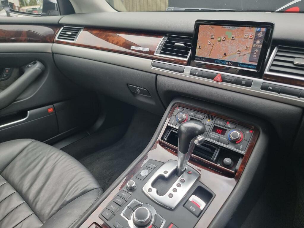 Audi A8 4.2L Sport Grey #19