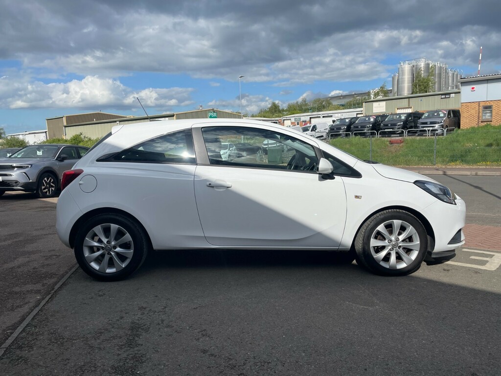 Vauxhall Corsa Energy Ac 1.4 75Ps WX18UWH White #6