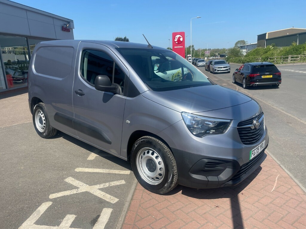 Vauxhall Combo-e Life L1 H1 Dynamic 2300 550Kwh FG75YRJ Grey #3