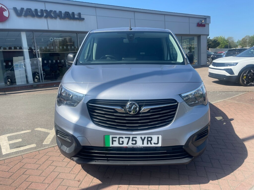 Vauxhall Combo-e Life L1 H1 Dynamic 2300 550Kwh FG75YRJ Grey #2