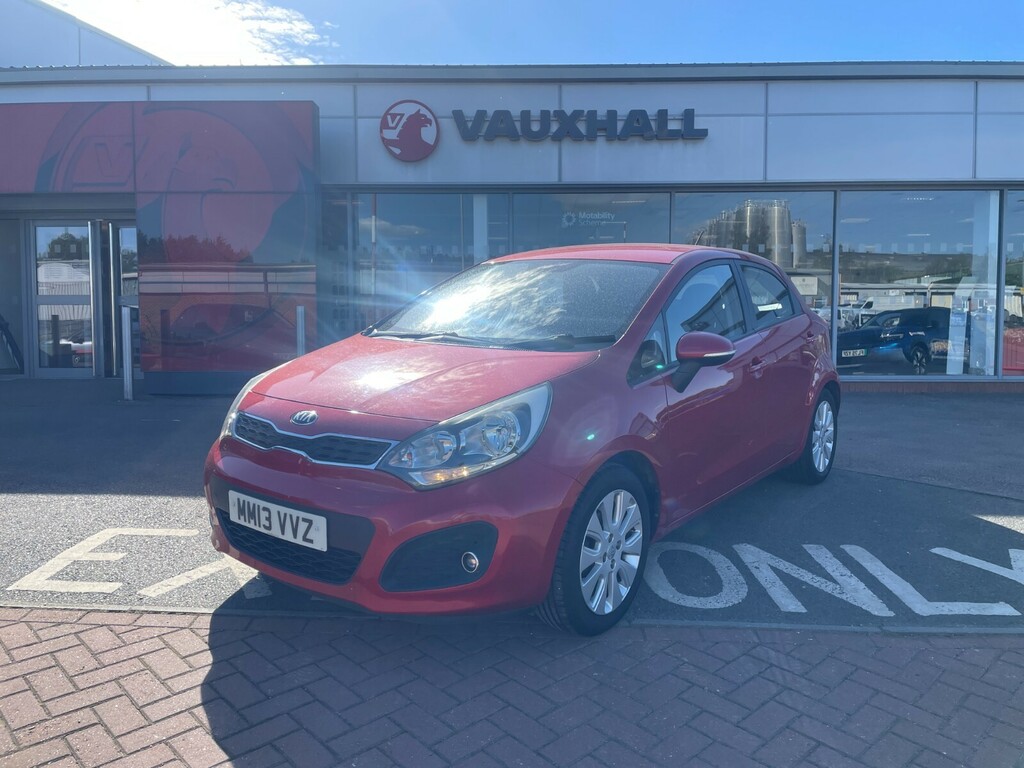 Kia RIO 2 1.25 84 Red