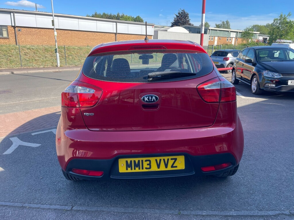 Kia RIO 2 1.25 84 Red #6