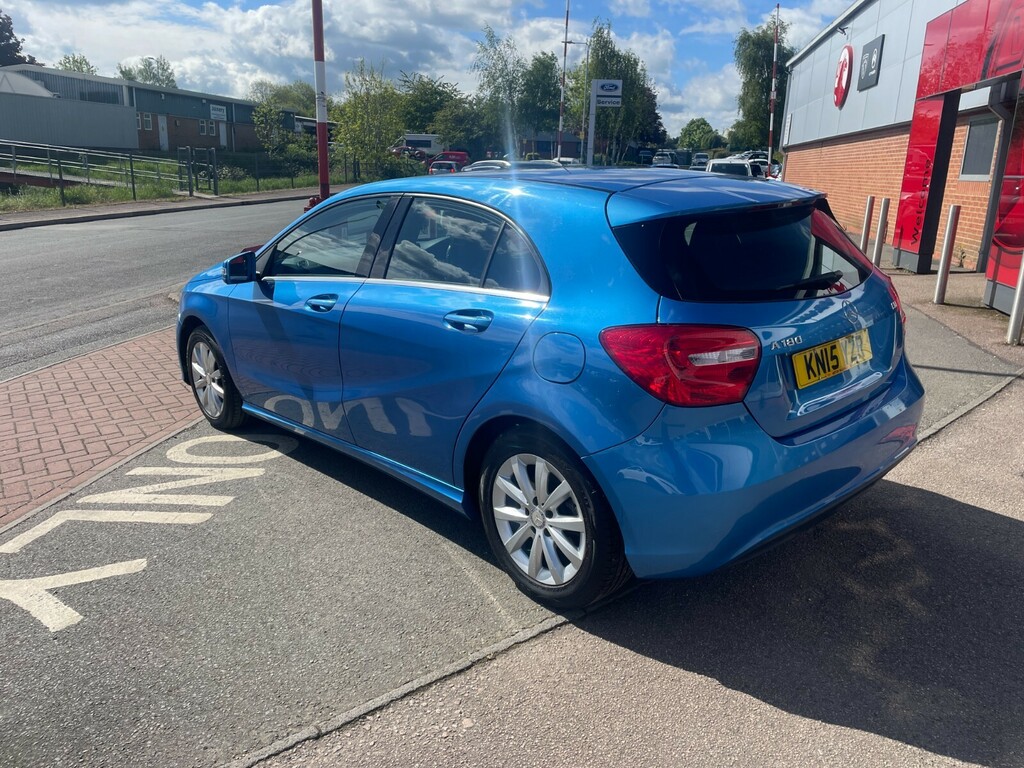 Mercedes-Benz A Class A180 Cdi Se Blueefficiency 7G-dct KN15YZR Blue #2