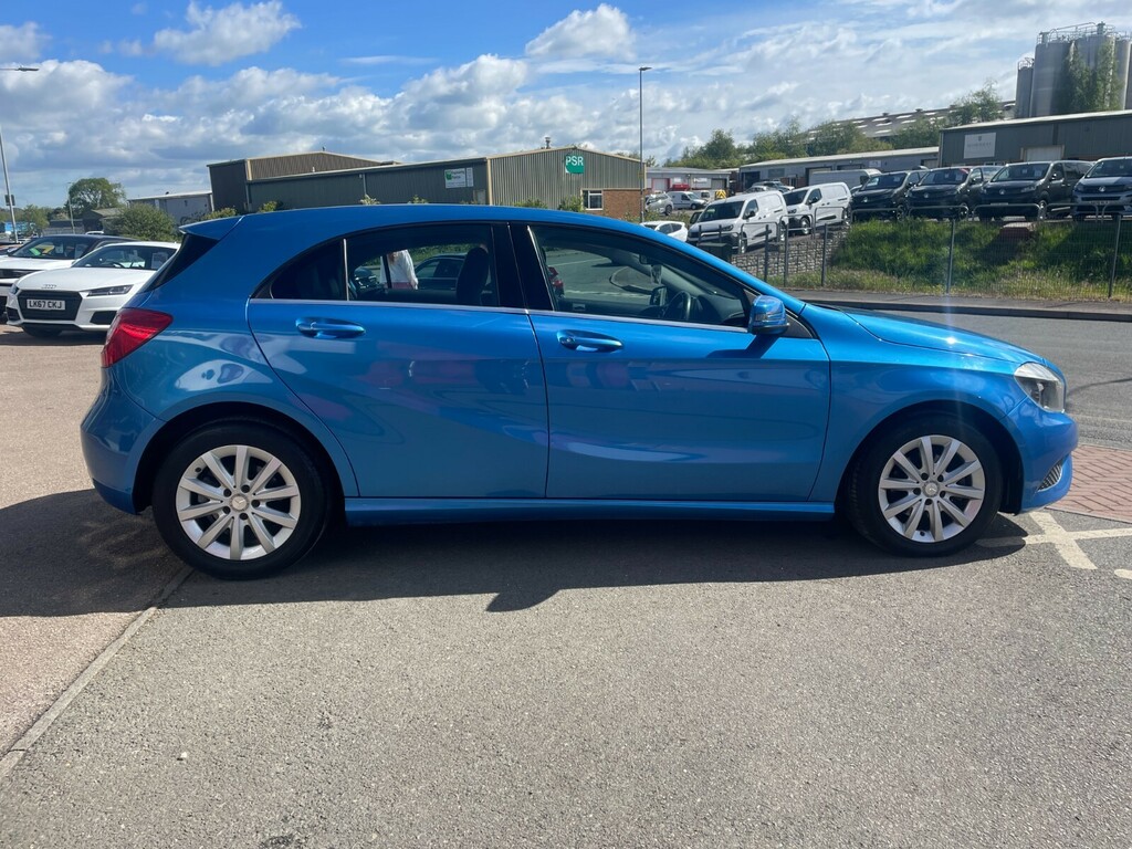 Mercedes-Benz A Class A180 Cdi Se Blueefficiency 7G-dct KN15YZR Blue #5