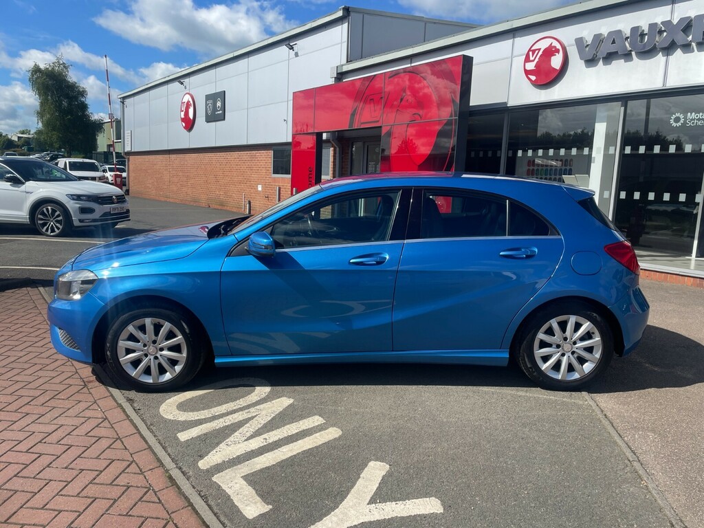Mercedes-Benz A Class A180 Cdi Se Blueefficiency 7G-dct Blue