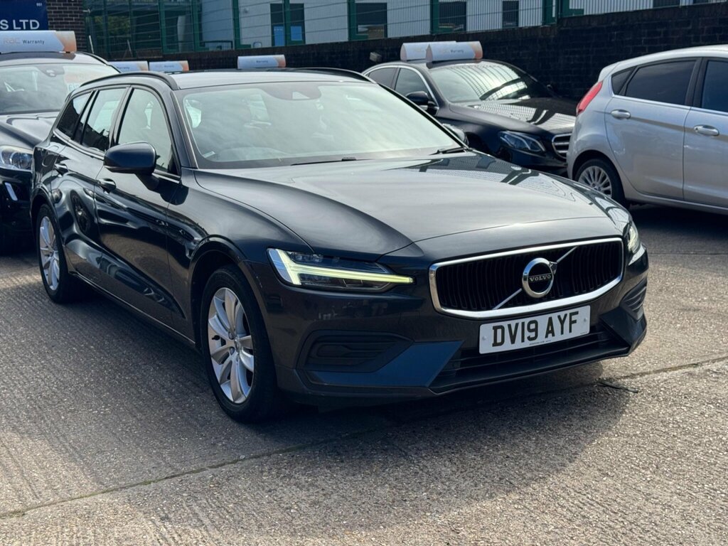 Volvo V60 2.0 D3 Momentum Plus Euro 6 Ss DV19AYF Grey #2