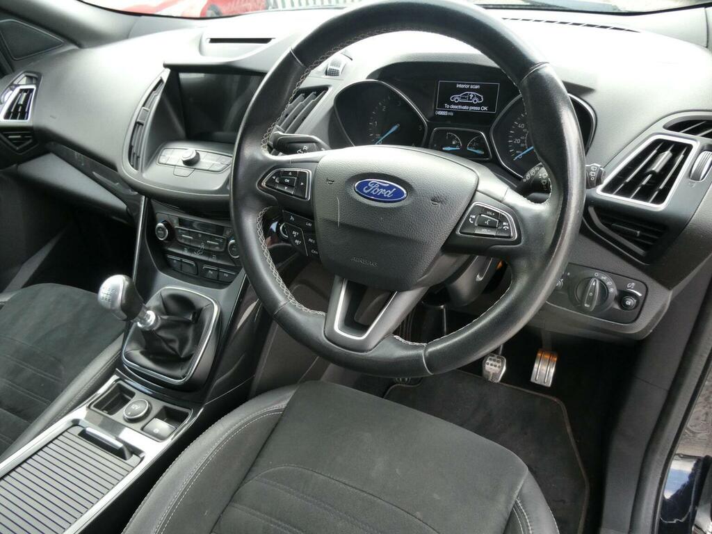 Ford Kuga Suv 2.0 Tdci Ecoblue St-line Euro 6 Ss 201 VO17BWZ Black #2