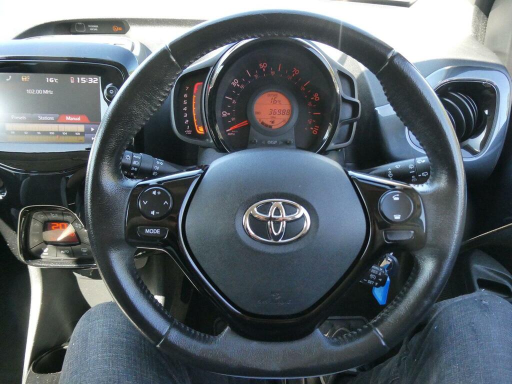 Toyota Aygo Hatchback 1.0 Vvt-i X-press Euro 6 201818 YR18BXX Grey #4
