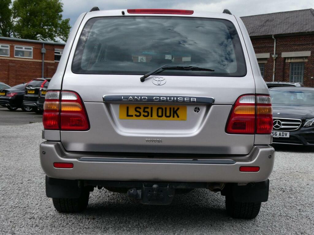 Toyota Land Cruiser Amazon Amazon 4.7 VX Silver #22