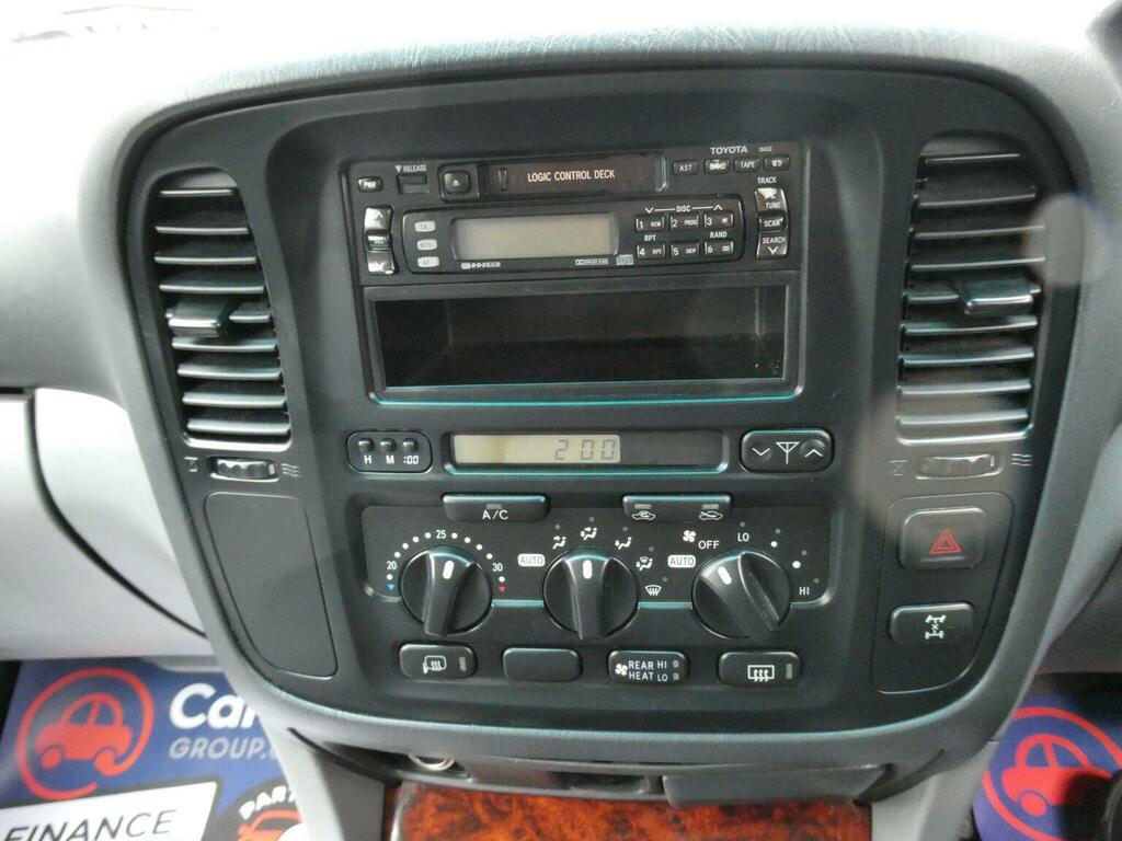 Toyota Land Cruiser Amazon Amazon 4.7 VX Silver #14