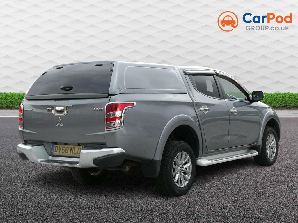 Mitsubishi L200 Pickup 2.4 Di-d Dc Barbarian 4Wd Euro 6 Grey #3