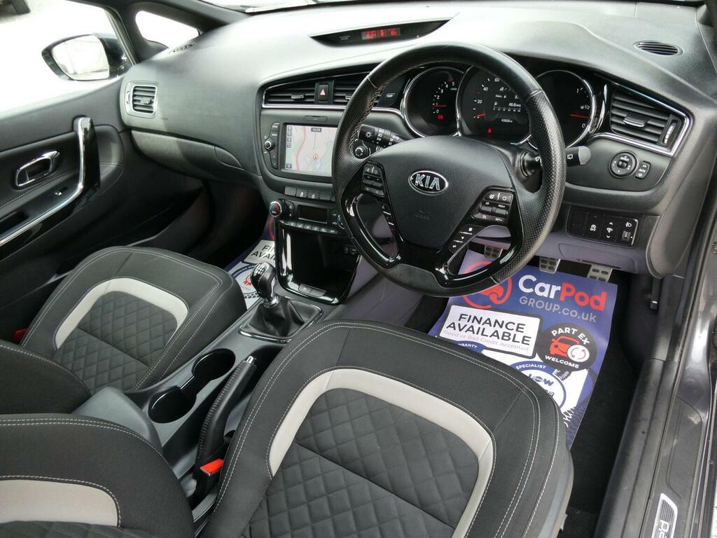 Kia Ceed Hatchback 1.6 Crdi Gt-line Euro 6 Ss 2018 RE18YPT Silver #2