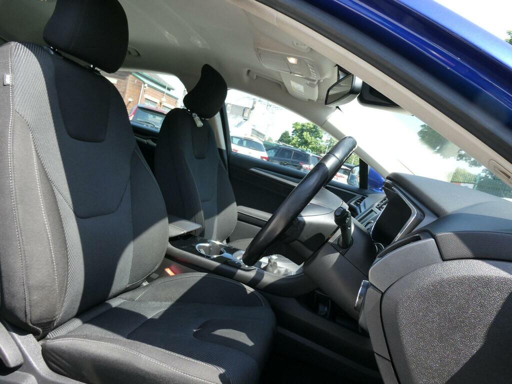 Ford Mondeo Hatchback 2.0 Tdci Titanium Euro 6 Ss 2016 CE16XEM Blue #4