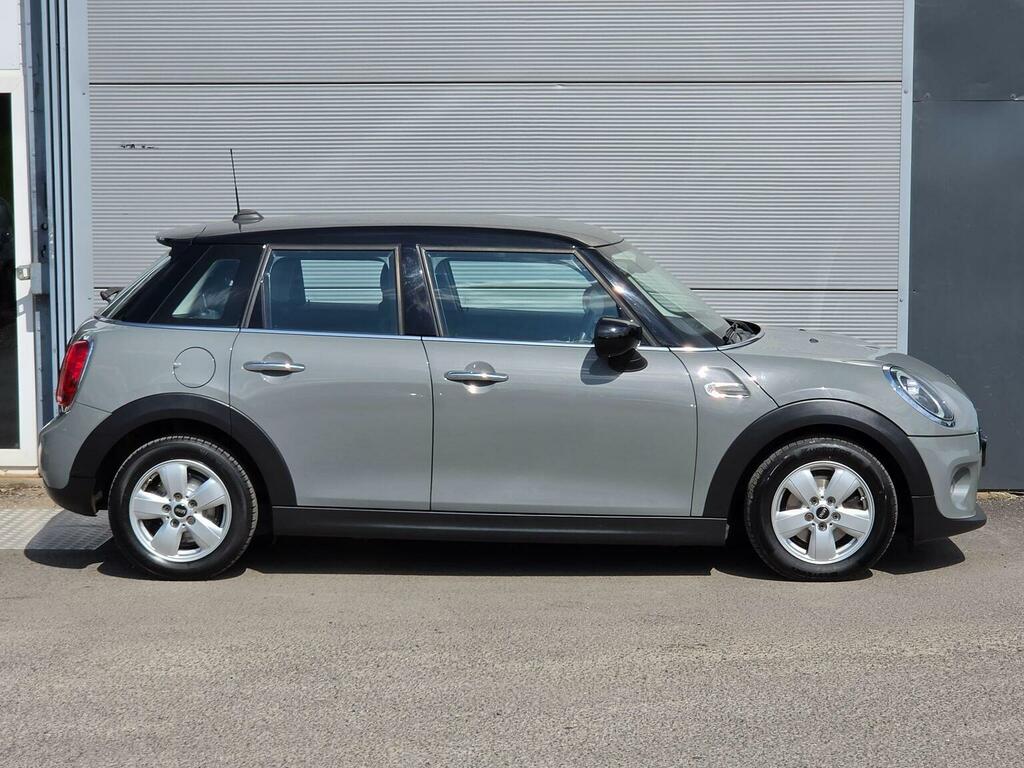 Mini Hatch Hatchback 1.5 Cooper Classic Euro 6 Ss 201 BD69XDE Grey #5