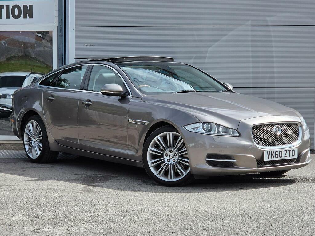 Jaguar XJ Saloon 5.0 V8 Portfolio Euro 5 201060 Grey