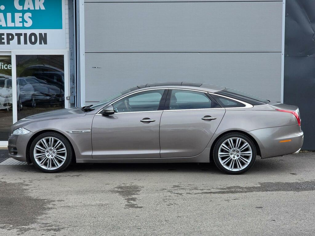Jaguar XJ Saloon 5.0 V8 Portfolio Euro 5 201060 Grey #6