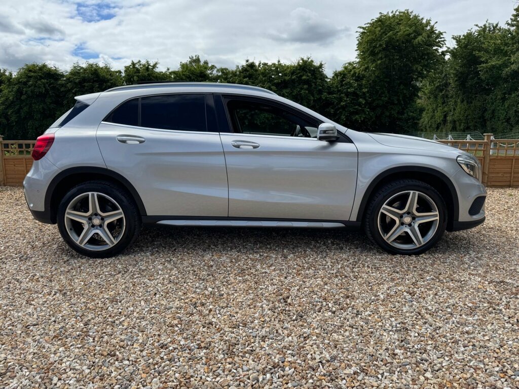 Mercedes-Benz GLA Class 2.1 Gla220d Amg Line Premium Plus 7G-dct 4Matic NA66ZWF Silver #4