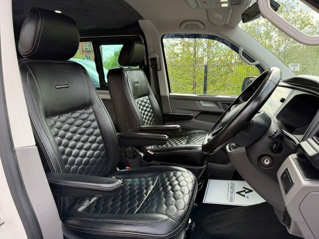 Volkswagen Transporter 2.0 Tdi T32 Highline Kombi Double Cab Dsg CX23NSE Grey #5