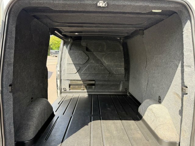 Ford Transit Custom 2.0 300 Ecoblue Limited Panel Van L1 H1 Eur CT18FDV Silver #3