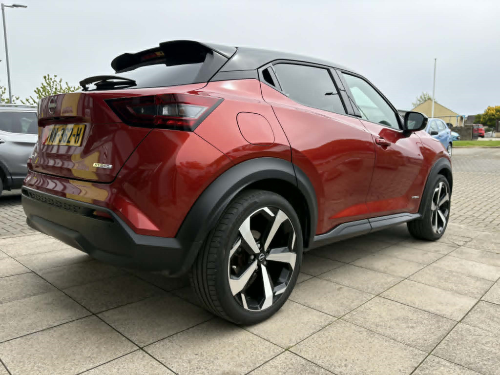 Nissan Juke Tekna Hev TMN362H Red #4