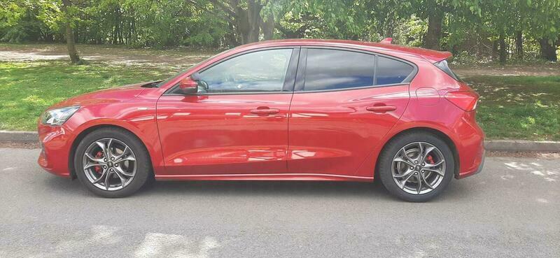 Ford Focus 1.0T Ecoboost St-line Edition OY22UZN Red #5