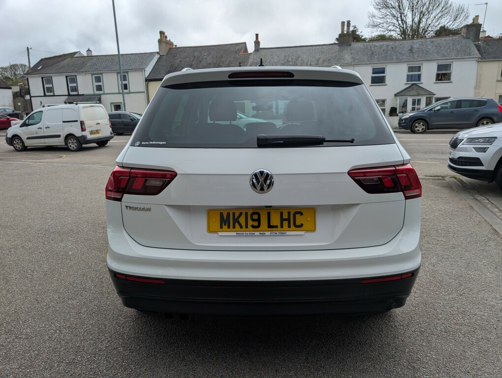 Volkswagen Tiguan 2.0 Tdi Match MK19LHC White #6