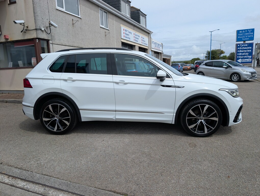 Volkswagen Tiguan 1.5 Tsi R-line Dsg ML23FLE White #3