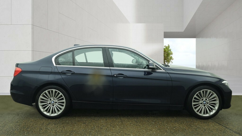 BMW 3 Series 3.0 330D Luxury Saloon LG64WMD Blue #2