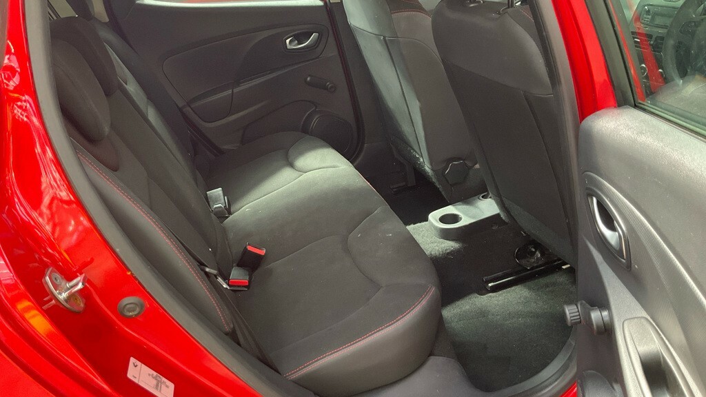 Renault Clio 1.2 Play 1.2 16V 75 CA16BTU Red #6