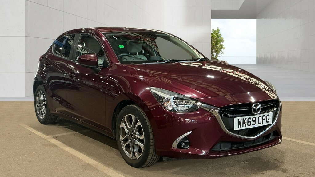 Mazda 2 1.5 Skyactiv-g Gt Sport Nav Red