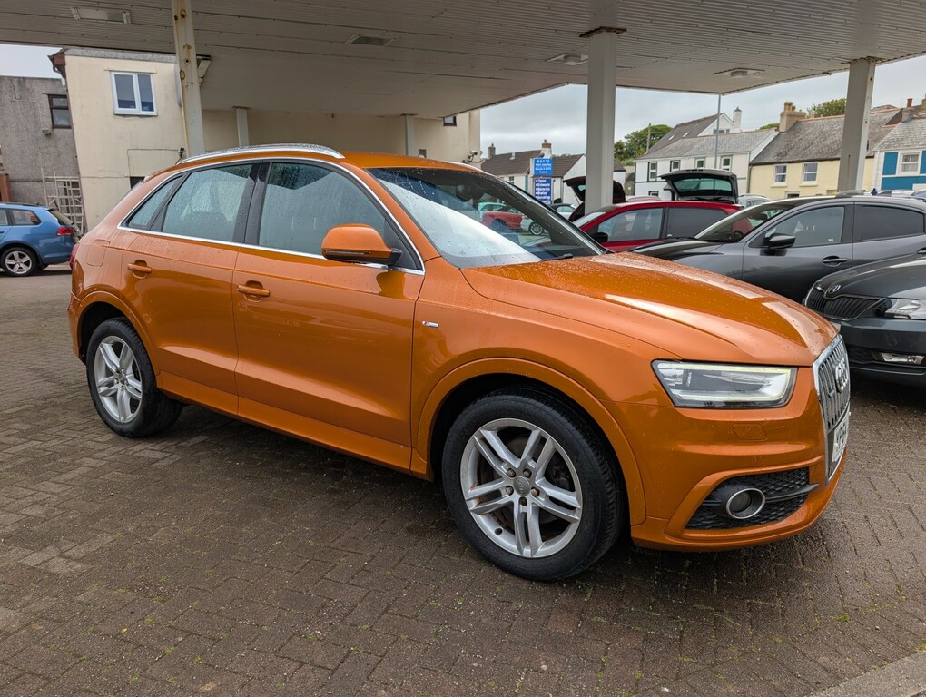 Audi Q3 2.0 Tdi S Line YP64LHK Orange #4