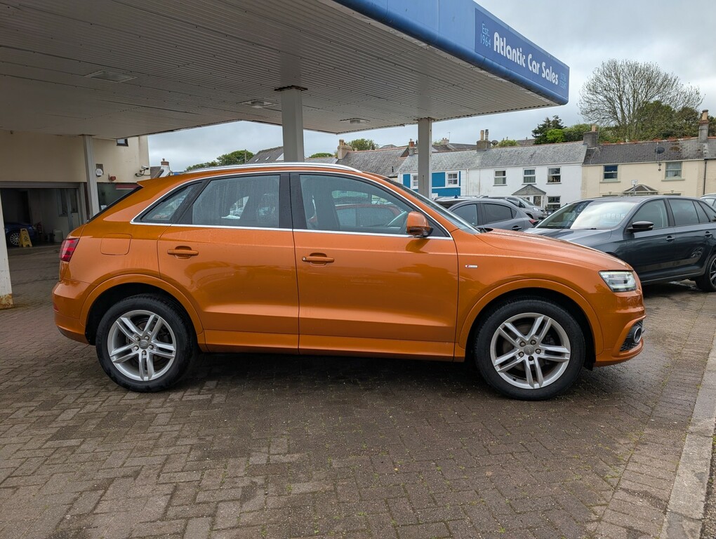 Audi Q3 2.0 Tdi S Line YP64LHK Orange #5