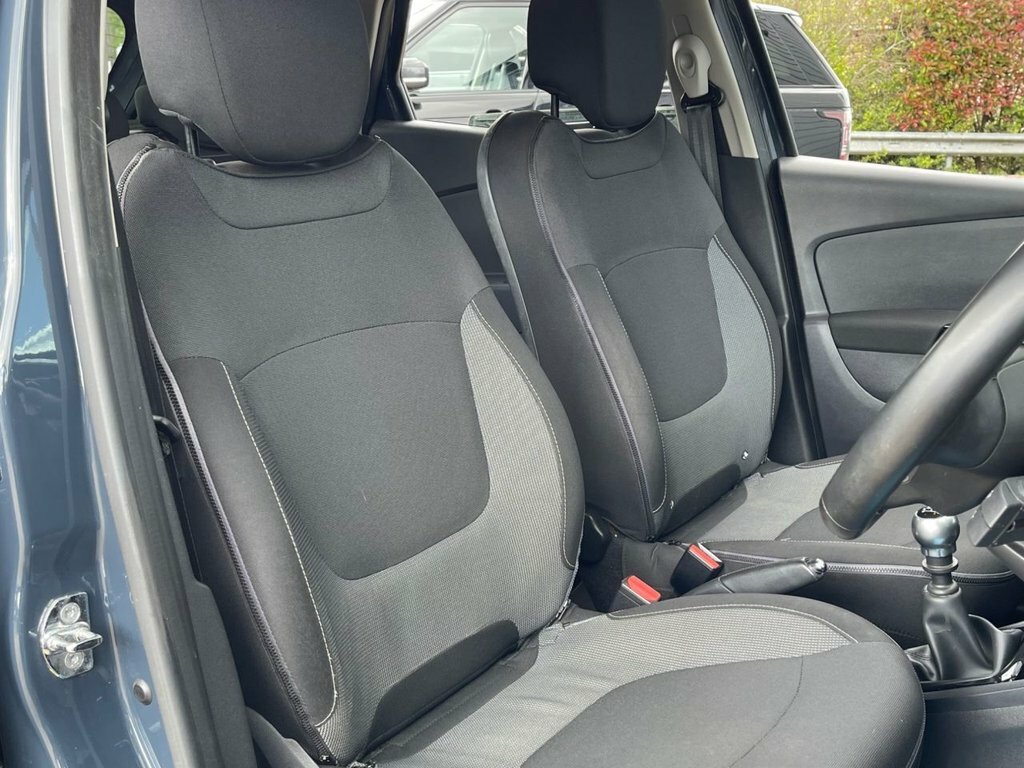 Renault Captur 1.5L Dynamique S Nav Blue #2