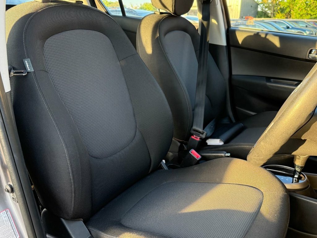 Hyundai I20 1.4L Active Grey #3