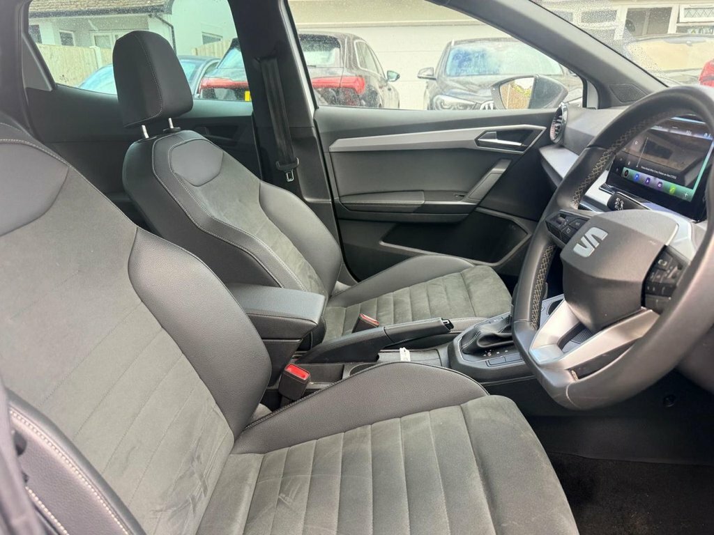 Seat Ibiza 1L Xcellence DY25ZSX White #3